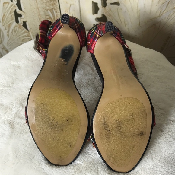 Betsey Johnson Women's Red Plaid Heels - Picture 6 of 6